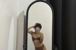 Mirror shot