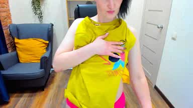 Close naked show!