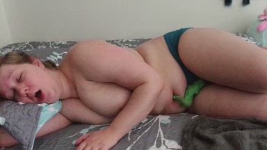 Tentacle bellybutton attack