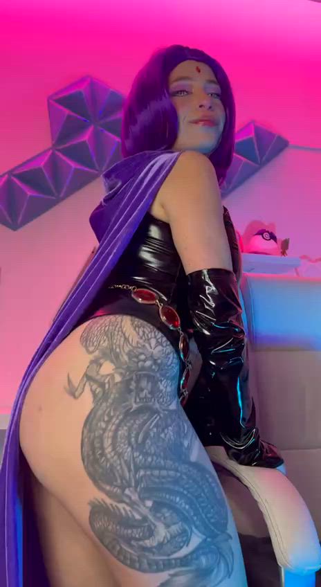 HOT RAVEN ASS SEE MY BOUNCE FOR YOU