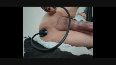 pump18 live Chaturbate webcam gallery thumbnail