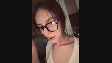 Live ^ ^