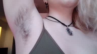 My hairy armpits :3