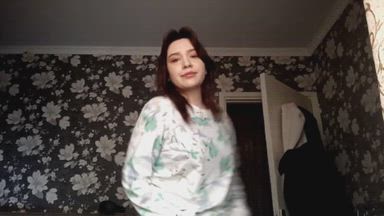 Cute dance for you^_^