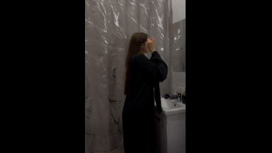jane and antony — Blowjob in the bathroom