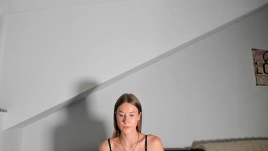 laura lara sommer โ blowjob dildo slaps