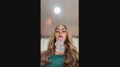 Deep throat