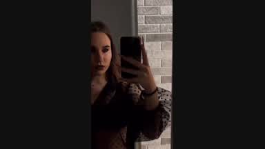 Lovely Mia