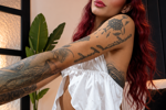 emily🤩 live Chaturbate webcam gallery thumbnail