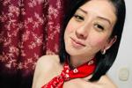withe and red