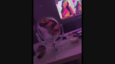 Sensual Smoking, cute cumming