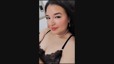 Chica linda a la vista