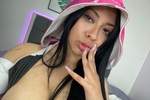 Big boobs, big ass and kisses for you 💕