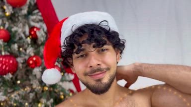 HAPPY HOLIDAYS ✨