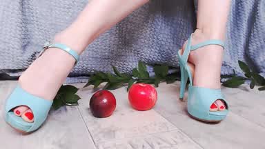 apple heels