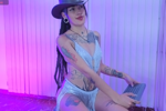 Cowgirl Sharl