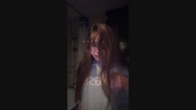 Cleaning teeth