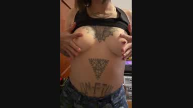 Slo mo titty drop