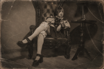 VINTAGE GIRL