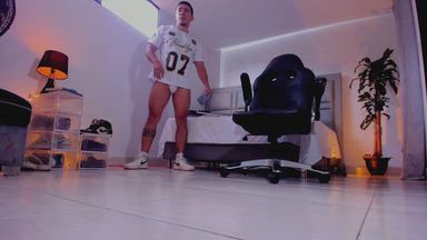 bastian (independent model) live Chaturbate webcam gallery thumbnail