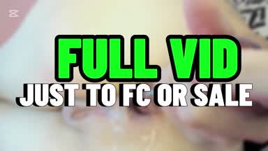 close up fuck my ass wiht glass dildo