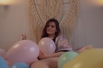 <3