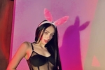 <3