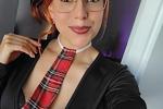 a sexy schoolgirl 😏