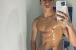 Oild And Hard Dick