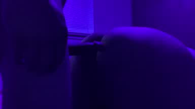 Daddy makes her squirt everywhere 🥵😈