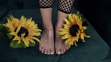 TEASE MY FEETS