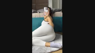 I hope your day was amazing!! Kisses love!