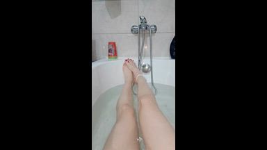Legs and Toes