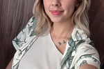 <3