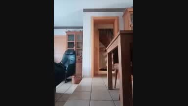 strip around table