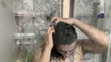valtook โ Wetting my hair for you Gatorjl!