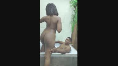 Come and enjoy a delicious bath