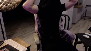 My clothes prevented me from cumming