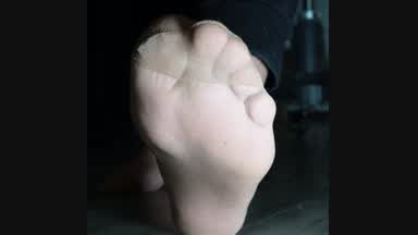 Pantyhose Feet