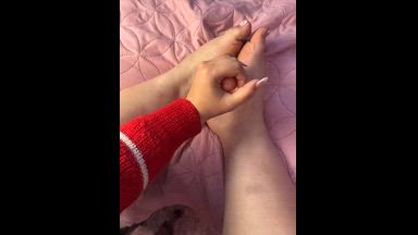 Feetjob!