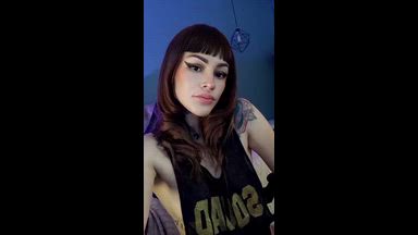 A very sexy girl 💋