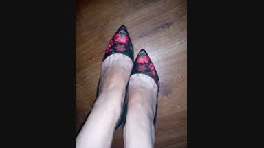 feet heellsss