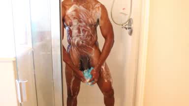 kissthetipofmydick โ Shower Scene