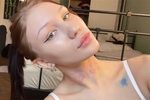 <3