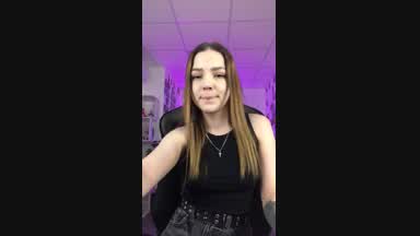 Me^^