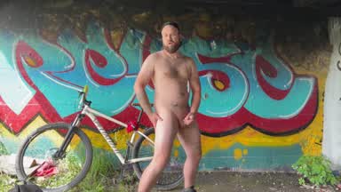 tommybangzz — Outdoor jerk off mid bike ride 🍆💦