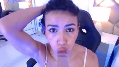 Latina delight is obedient while performing slobbe