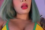 Brasilian Garota