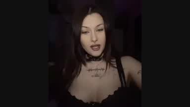 🖤