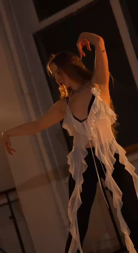 Watch Me Dance!